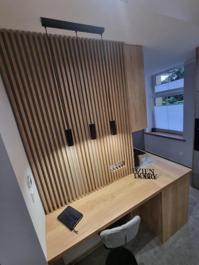 Apartament Lux Lemon Jelenia Gora Exterior photo